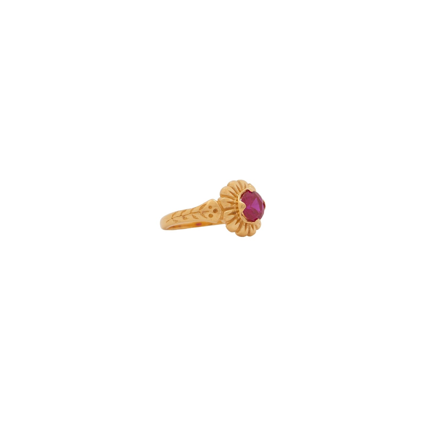 Flower Ring with Gemstone - Hunt Of Hounds