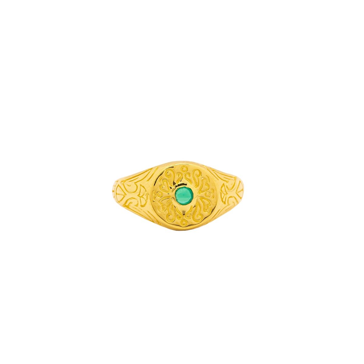 Hunt Of Hounds Chantilly Ring in Silver with Green Agate. Decorative plate design.
