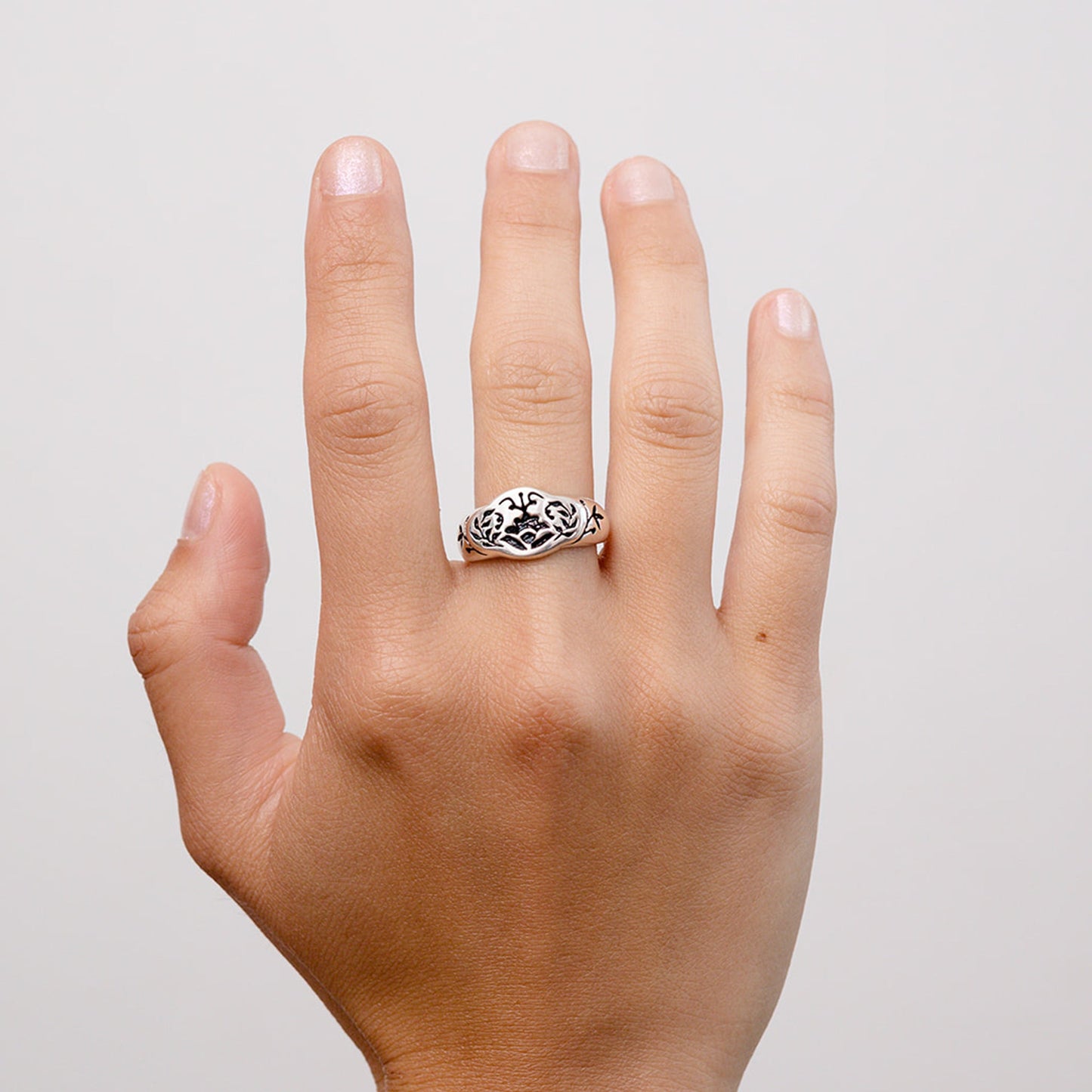 Unisex Botanical Flower Ring - Hunt Of Hounds