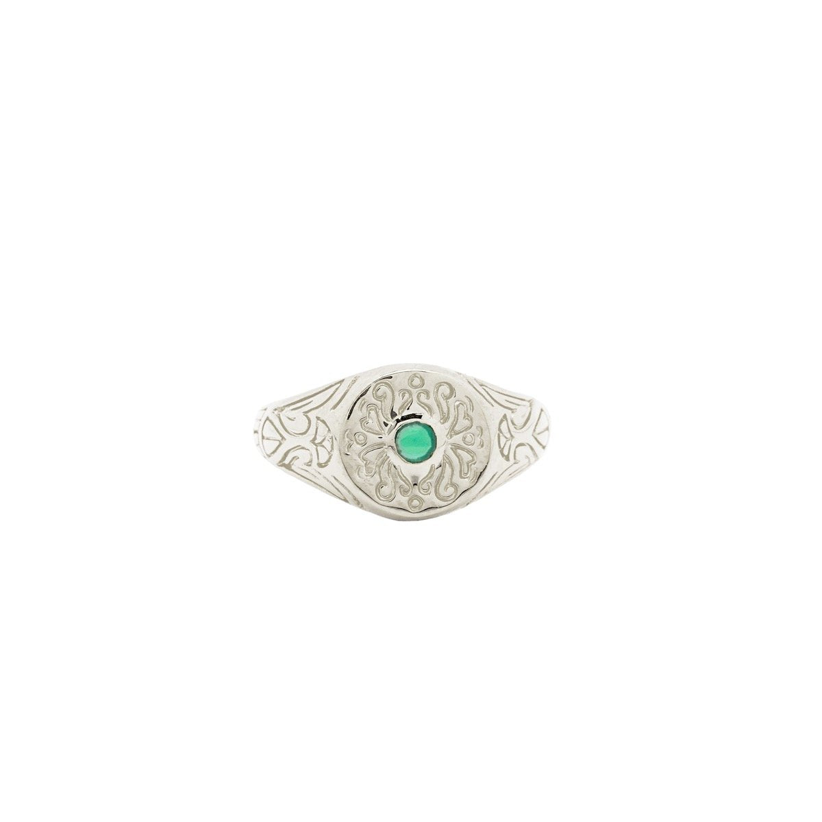 Hunt Of Hounds Chantilly Ring in Silver with Green Agate. Decorative plate design.